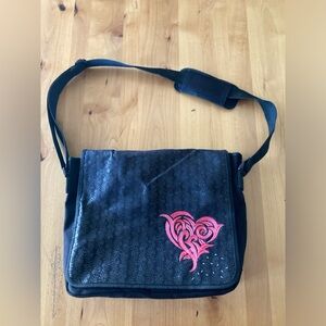 Barnes and Noble Black Book/Shoulder/ Messenger Bag Embroidered Heart